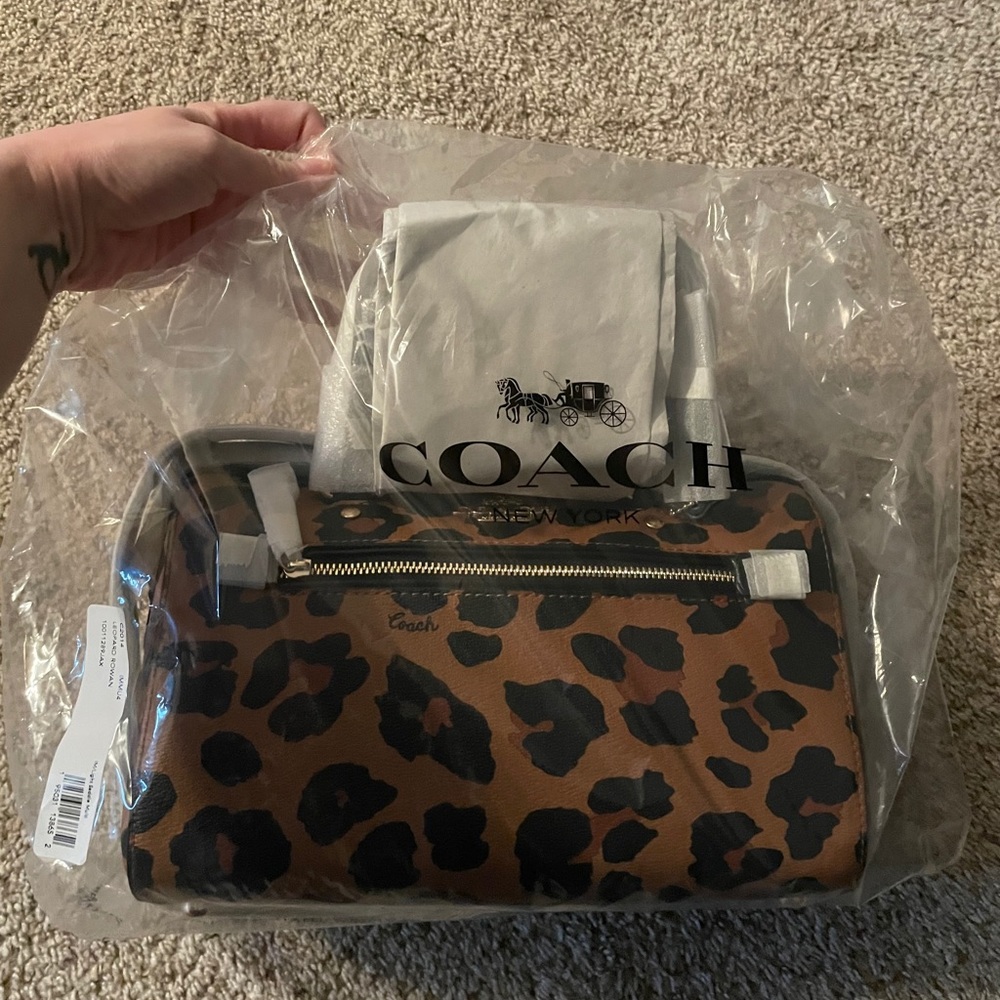 🐆 ❤️ Coach Leopard Rowan Satchel